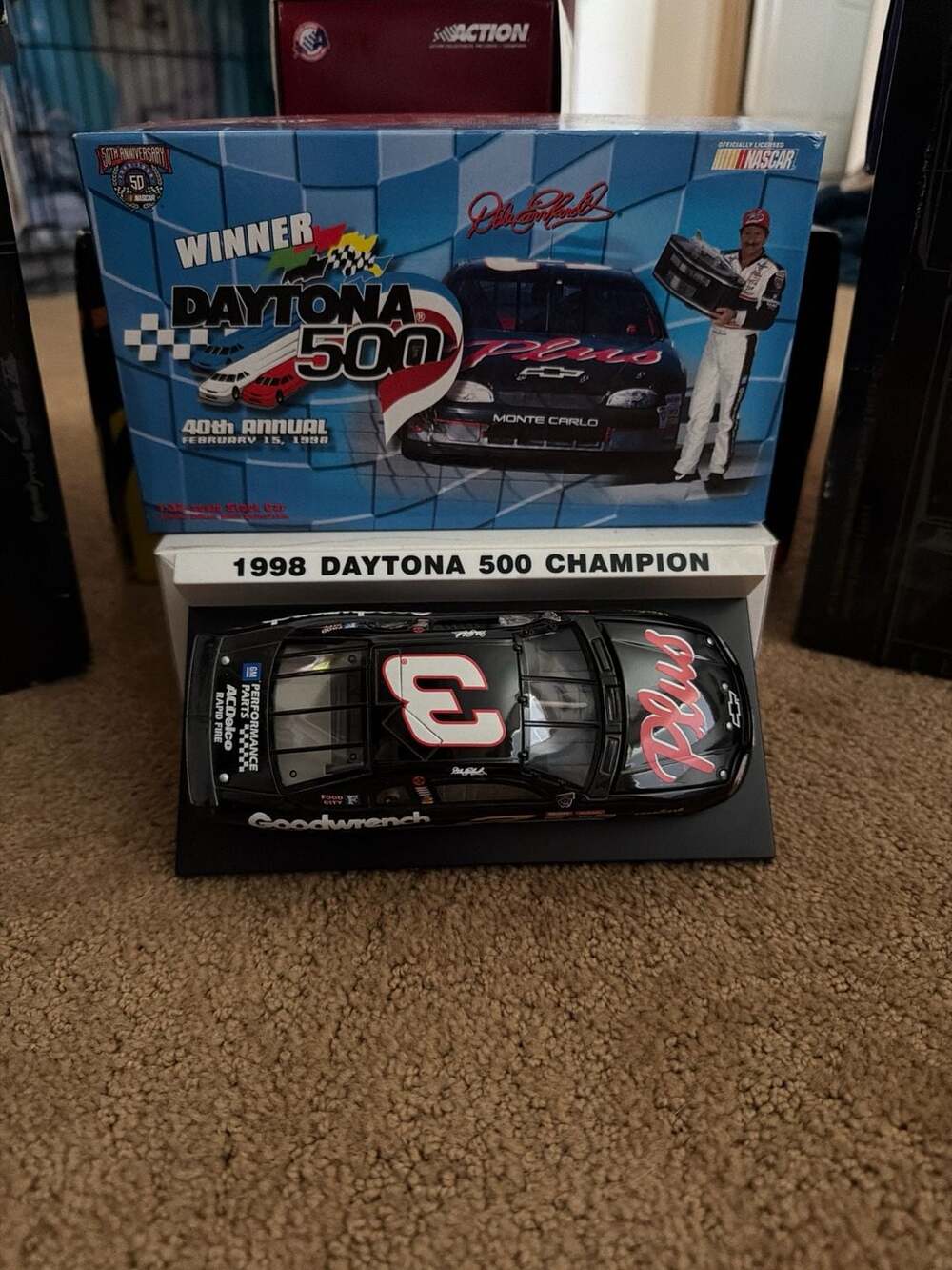 Dale Earnhardt #3 Goodwrench 1998 Daytona 500 Champion 1:32 Scale Diecast Monte - Picture 2 of 6
